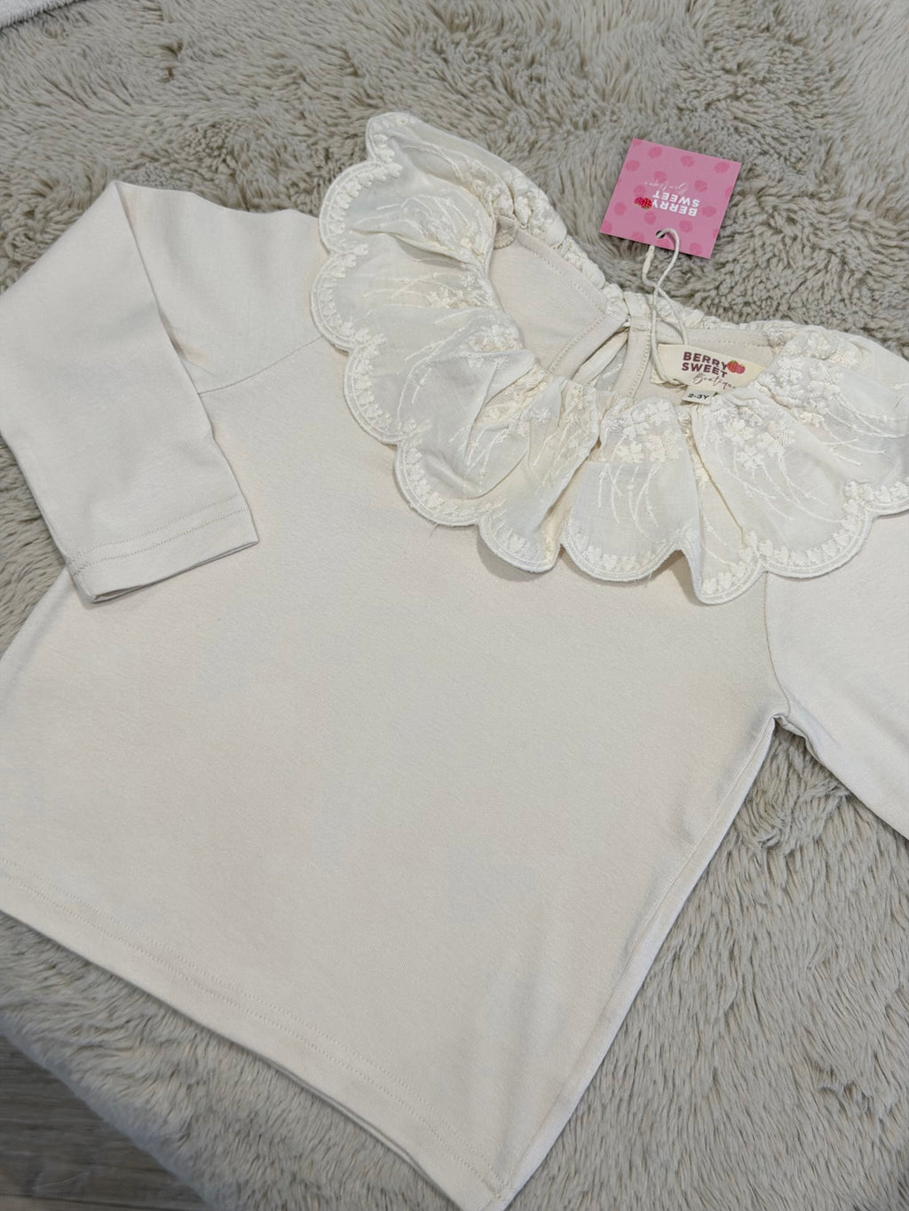 Set of 2 Scallop Detailed Collar shirts