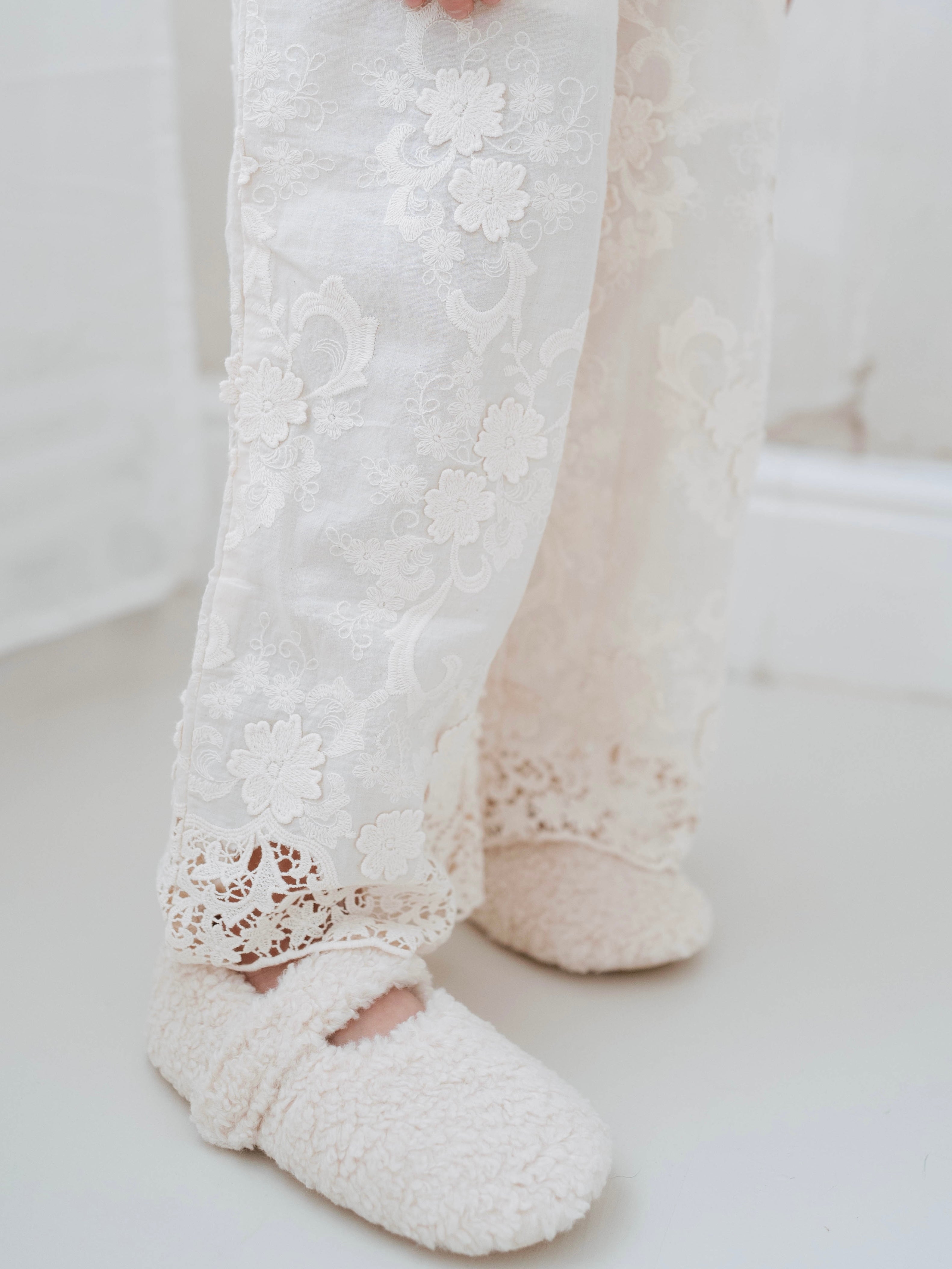 Cream Embroidery Set